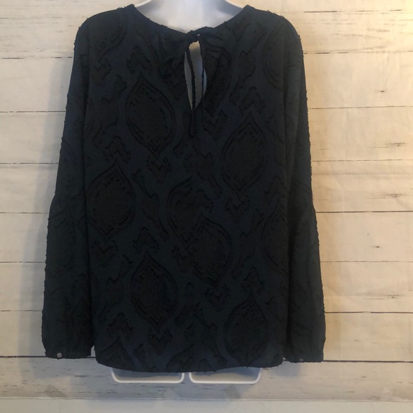 Loft Top - Picture 4 of 7